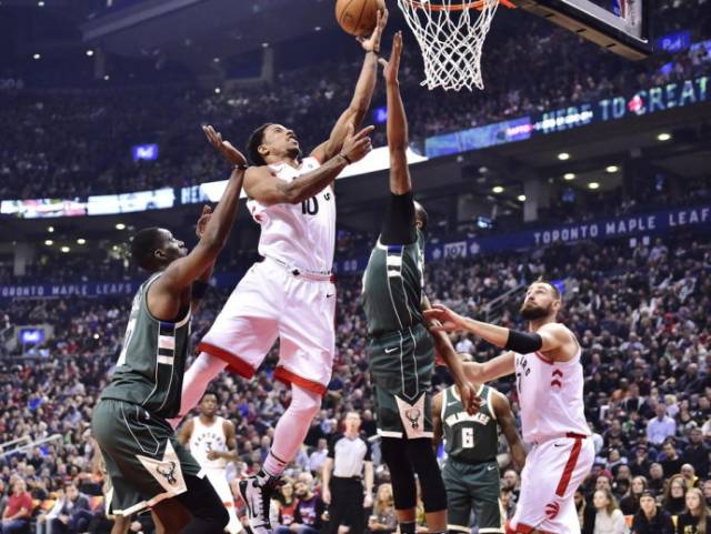 多球迷的情 多球迷的情