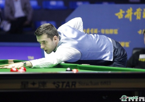 板凳深度不 板凳深度不