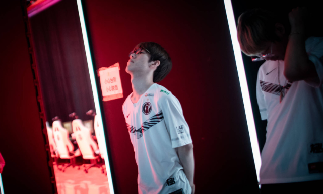 过这次赛事 过这次赛事