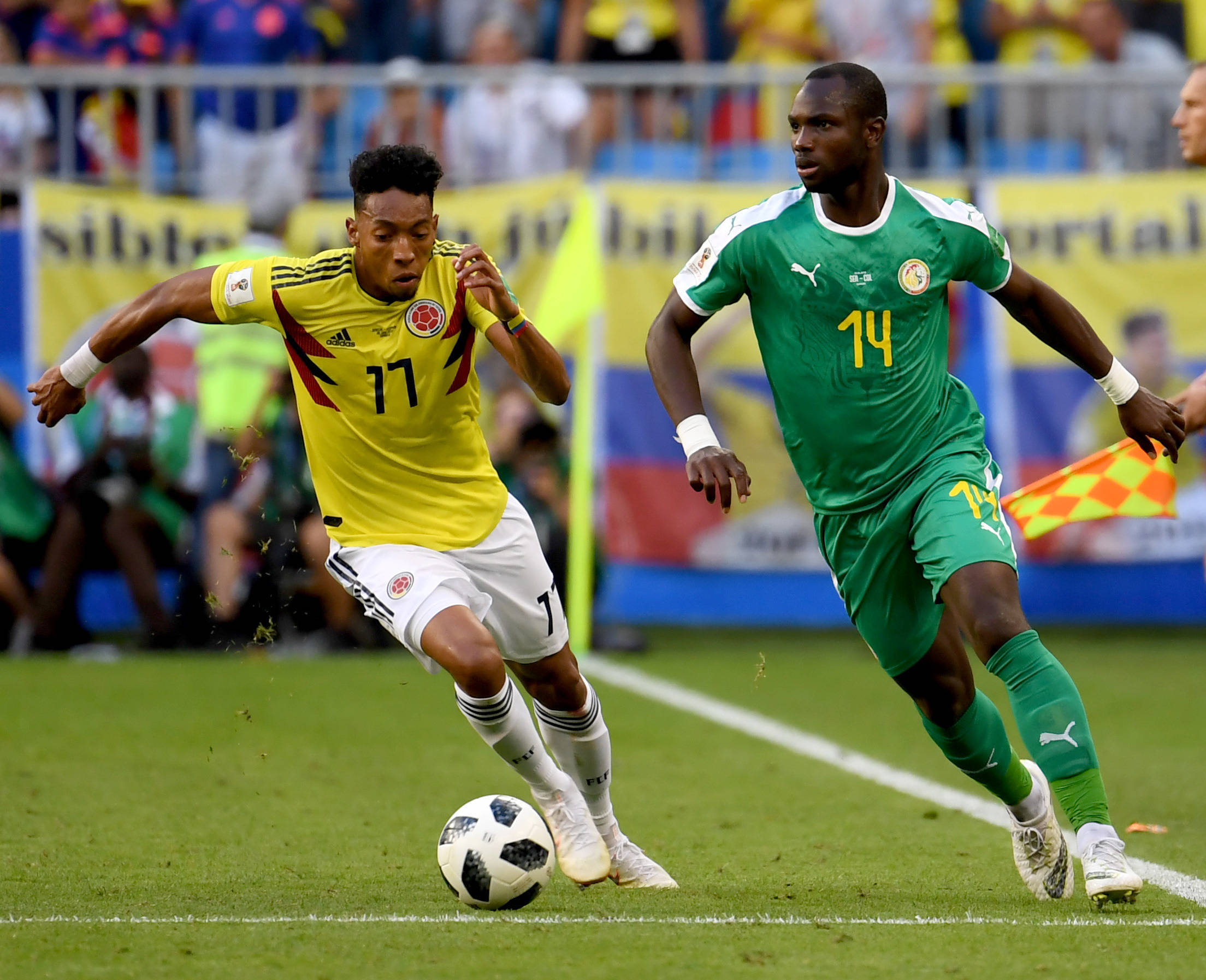 勒分别位列 勒分别位列